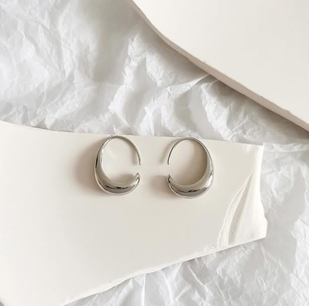 Alba – Luxury Two-Tone Earrings in Gold & Silver