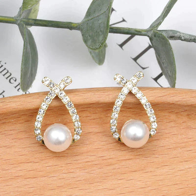 Luce – Pearl Earrings with Sparkling Accents