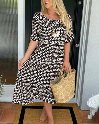 Blythea – Relaxed Tiered Midi Dress