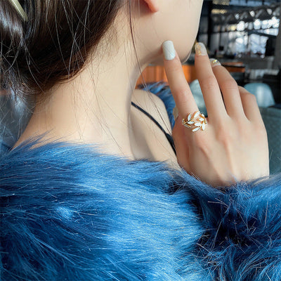Flora – Adjustable Leaf Ring with White Opal Stone