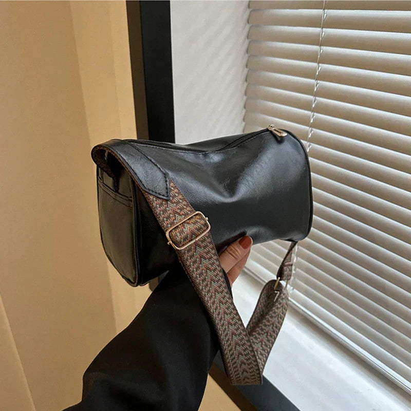 Vintage-Style Luxury Leather Crossbody Bag