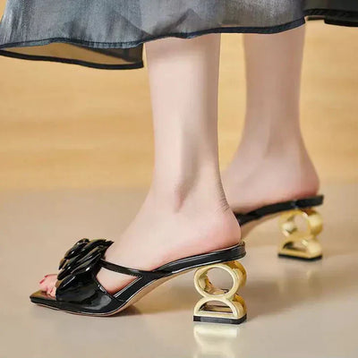 Femke - Dera Floral Sandals
