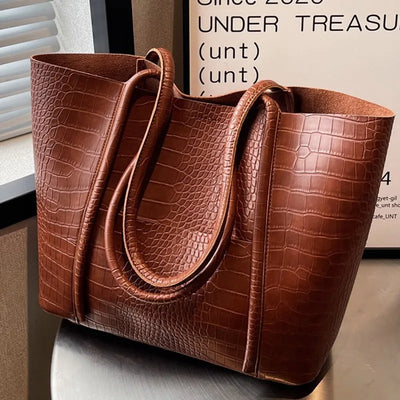 Vintage-Style Luxury Shoulder Bag