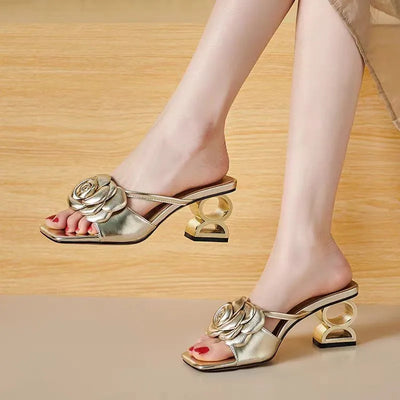 Femke - Dera Floral Sandals