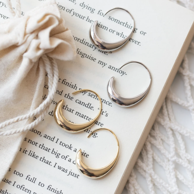 Alba – Luxury Two-Tone Earrings in Gold & Silver