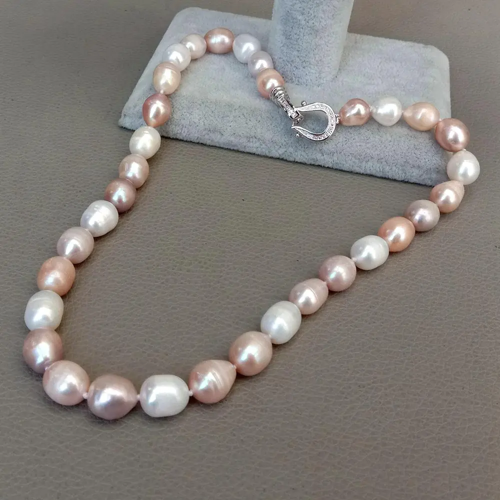 Mira – Colourful Pearl Necklace